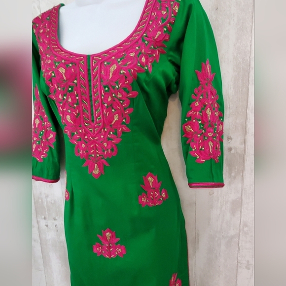 💚5/$25 Kashmiri Tunic Pakistani Indian Kurti Chikan Traditional Dress Size 4 - Picture 3 of 11